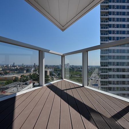 Twin City Rooftop By Ambiente Bratislava Exteriér fotografie